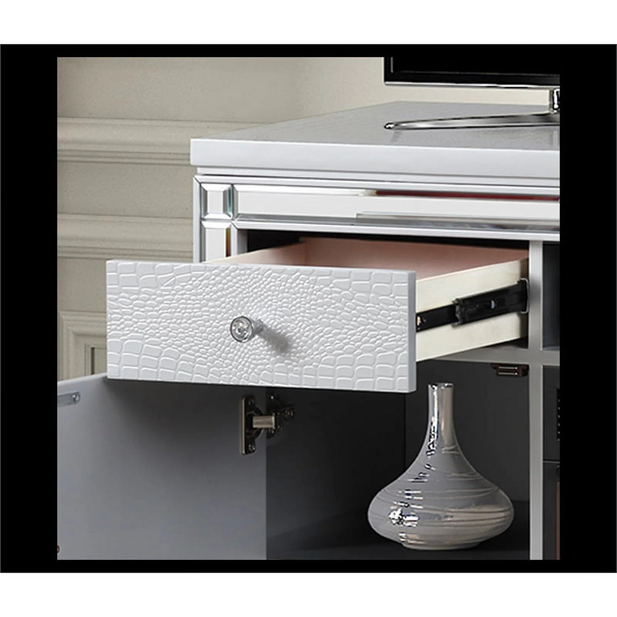 Solid Wood TV Stand With Electric Fireplace in White B449