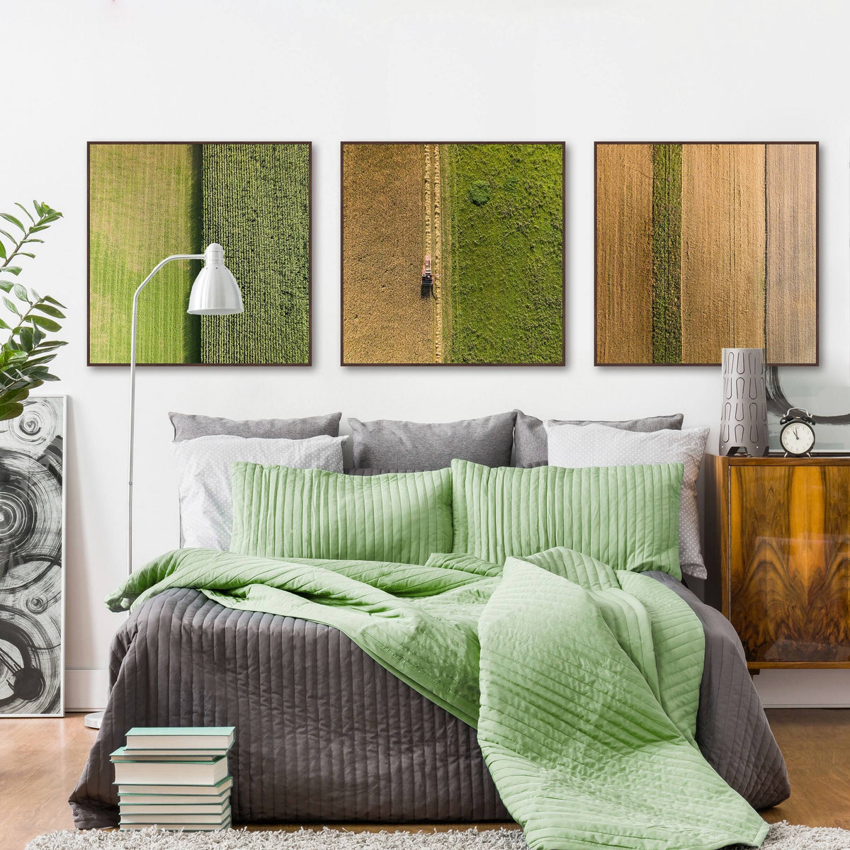 Green Triptych F868