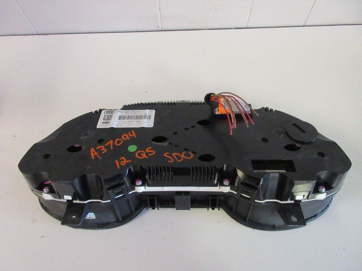 Audi Q5 Speedometer A8891