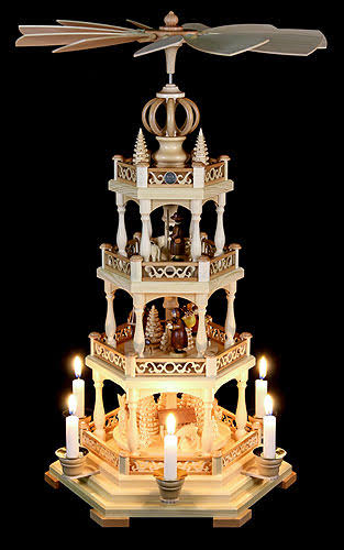 Natural 3-tier German Christmas Pyramid V543