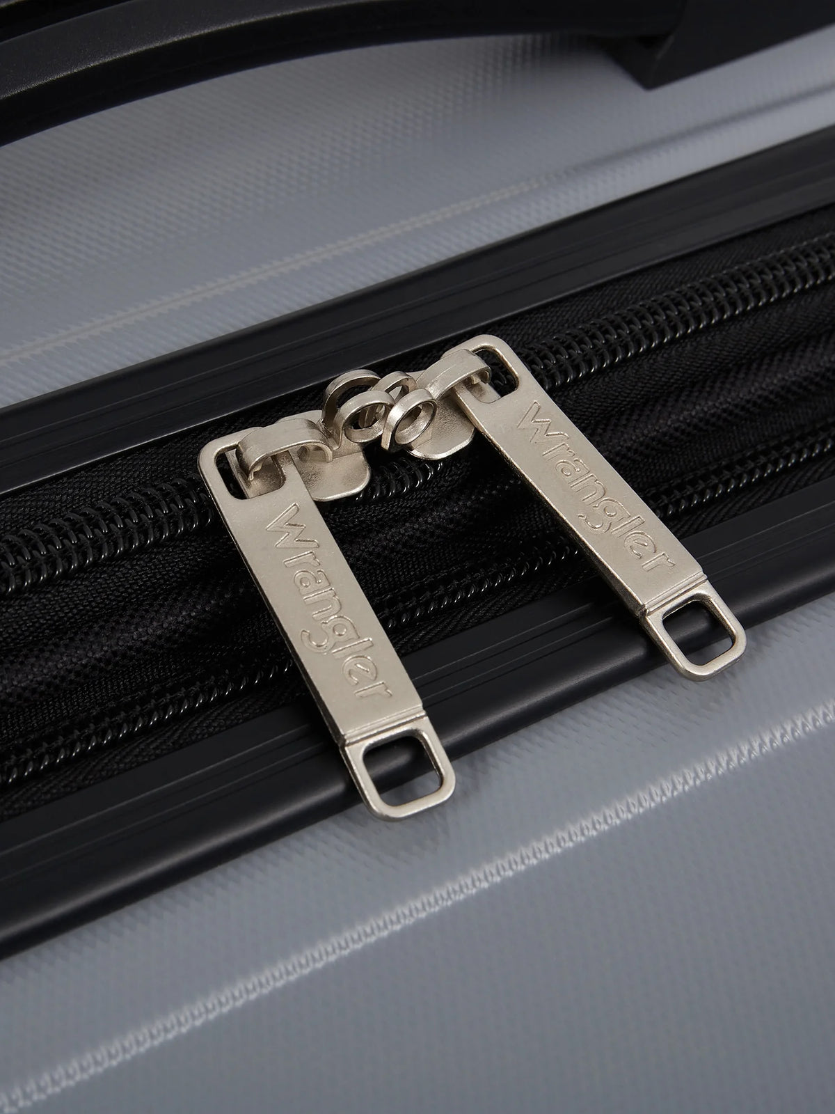 4 Piece Rolling Hardside Luggage Set M9512