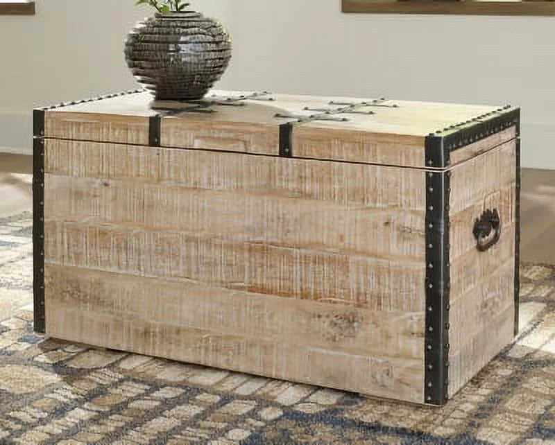 Whitewash Storage Trunk A34605