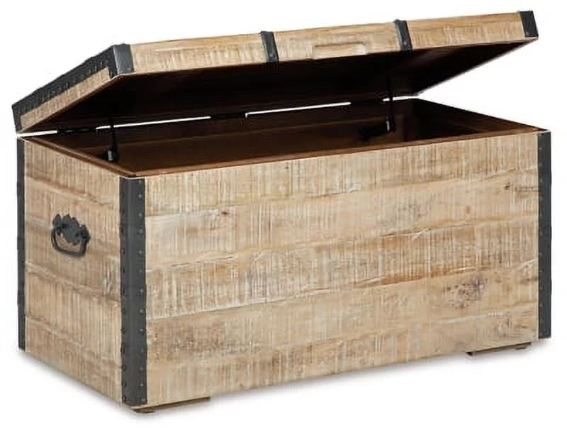 Whitewash Storage Trunk A34605